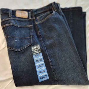 Levi Strauss NWT Mens Signature Jeans, Size 40x32 (tailored to 40x29)